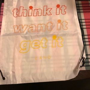 NEW Zano activewear bag